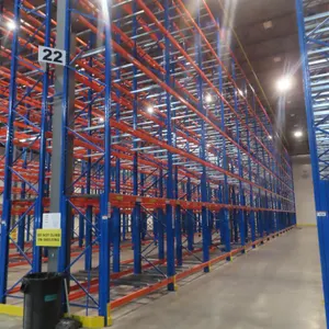 Lot -(18) Sections of Pallet Racking -  (252) 4" x 96" Beams, (19) 42" x 32' Uprights (Note - 1 of the sections is only 4').