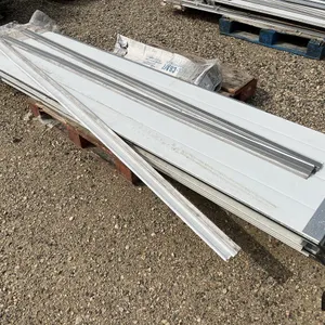 9' x 8' Steel Craft Overhead Garage Door
 UNRESERVED