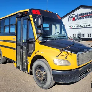 2009 Freightliner R2 106 CH Bus
 UNRESERVED