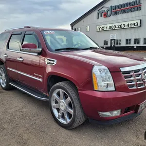 2010 Cadillac Escalade Hybrid SUV
 UNRESERVED