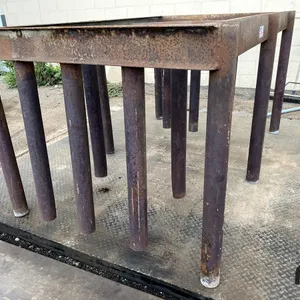 Metal Rack
 UNRESERVED