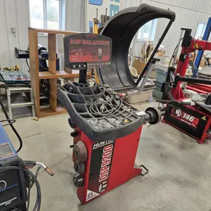 Hunter DSP9200 Tire Balancer
 UNRESERVED