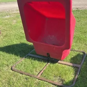 PROMOLD Portable Mineral Feeder. #LOC: OK TIRE