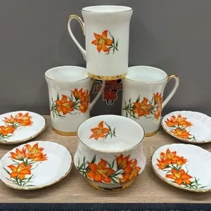 8 pieces Royal Windsor JK’s Prairie Lily China.