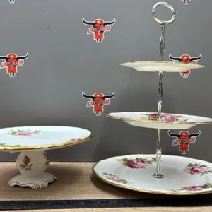 Royal Albert American Beauty Cake Pedestal & 3