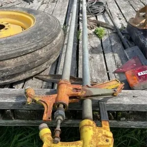 2 water hydrants