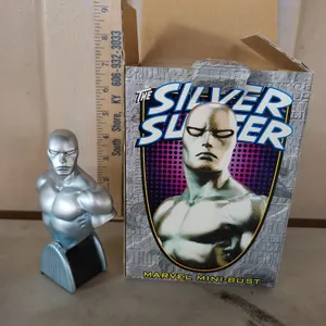 2002 The Silver Surfer Marvel Mini-Bust  In Box