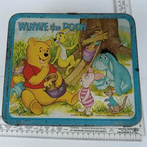 Vintage 1976 Disney Winnie the Pooh metal lunchbox manufactured by Aladdin Industries.