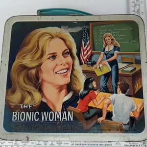 Vintage 1978 The Bionic Woman metal lunchbox w/ thermos