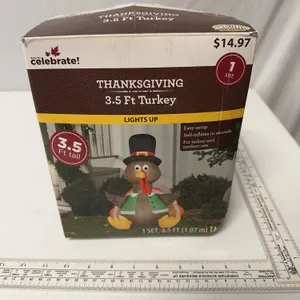 Celebrate! brand 3.5-foot inflatable Thanksgiving turkey