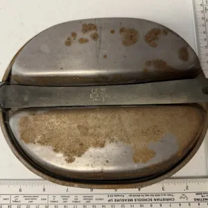 Vintage 1943 WWII US Army M1942 steel mess kit