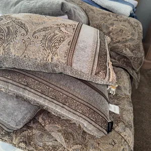 Queen Size Bedding