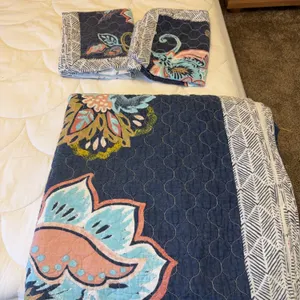 Queen Size Bedding