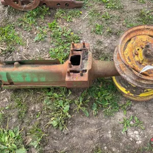 John Deere G Front Pedestal