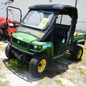 John Deere Gator 4x4 XUV