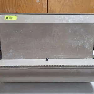 Model Pouring Vibrator