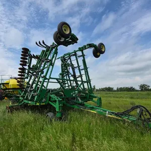 John Deere 1820 Drill w/ 1910 Air Cart
 UNRESERVED