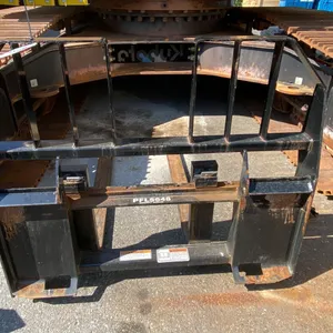 KUBOTA PFL5648 BLACK 46" SKID STEER HEADACHE RACK ATTACHMENT WITH 48" FORKS 5,500 CAPACITY