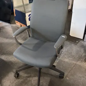 KRUG DORSO HI-BACK UPHOLSTERED OFFICE/CONFERENCE CHAIR