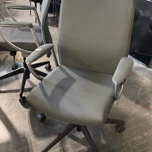 KRUG DORSO HI-BACK UPHOLSTERED OFFICE/CONFERENCE CHAIR