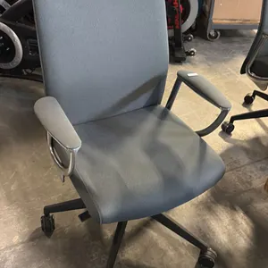 KRUG DORSO HI-BACK UPHOLSTERED OFFICE/CONFERENCE CHAIR