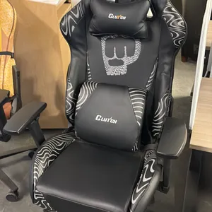 BLACK CLUTCH GAMING CHAIR NEW IN BOX