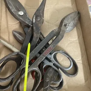 TIN SNIPS
