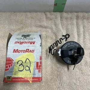 LOCKING FUEL CAP