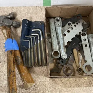 HAMMER & MISC WRENCHES