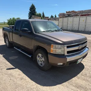 OFFSITE - 2008 Chevy Silverado LT Z71