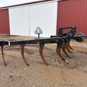 International #10 7 shank ripper