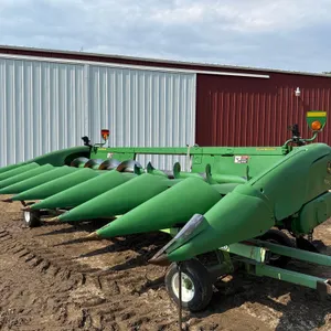 2012 John Deere 608C 8row30 Corn Head