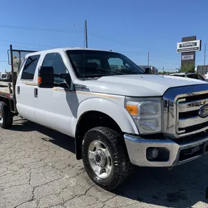 2014 FORD F350 SD XLT Crew Cab Flat Bed Truck (Non-Runner)
 UNRESERVED