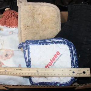 Hot Pads and Kitchen Towels
