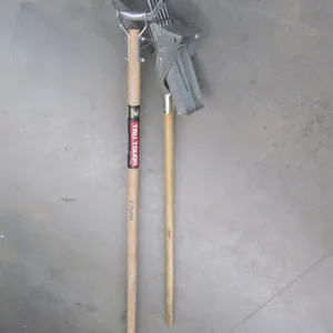 Tru Tough Action Hoe And Other Gardening Tool