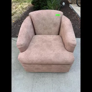 Comfortable Upholstered Accent Chair