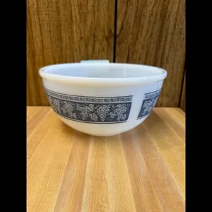 The King Ware Vintage Oven Ware Mixing Bowl -...