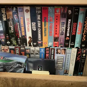 Garmin GPS  VHS Movies Lot