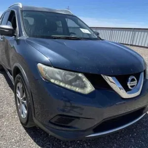 (AZ) 2015 Nissan Rogue