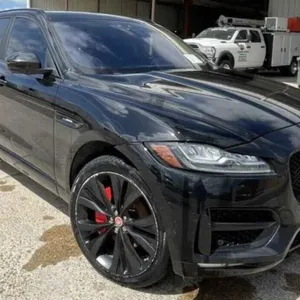 (TX) 2017 Jaguar F-Pace