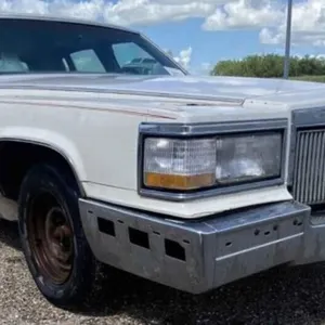 (TX) 1991 Cadillac Brougham