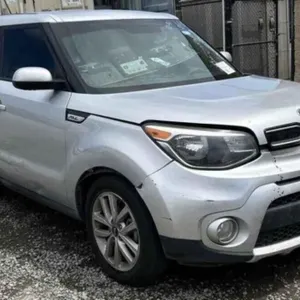 (CA) 2018 Kia Soul