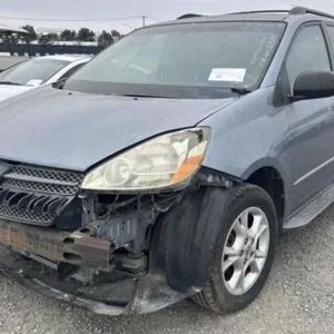 (CA) 2004 Toyota Sienna