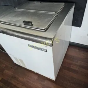 Kelvinator Flip To Ice Cream Chest