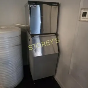 Scotsman Ice Machine w/ Bin