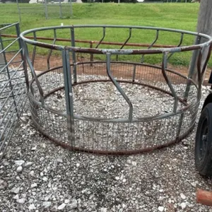 92" Hay Ring w/ Lower Paneling