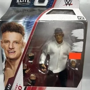 Wrestling elite Lorenzo Action Figure