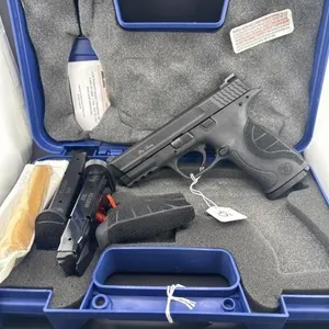 S&W M&P40 Pro Series 40 cal 
Three 15 round