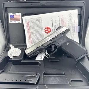 Roger SR40 40 cal
Two 15 round clips and case