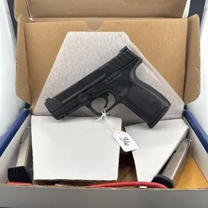 S&W SD9 9MM
Five 16 round clips and box included